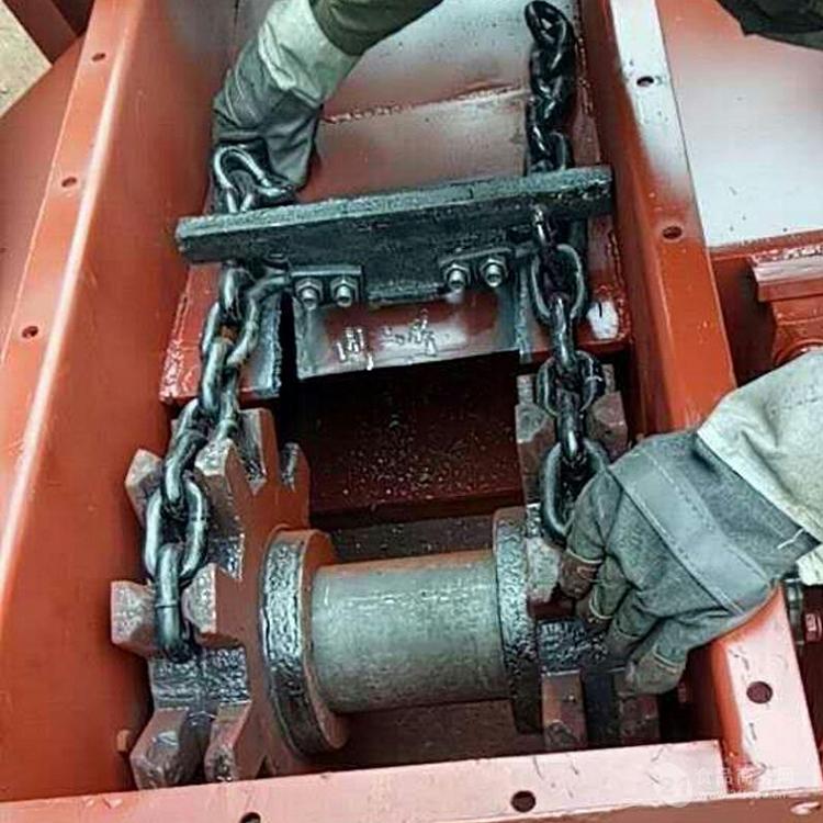 鑄石刮板機
